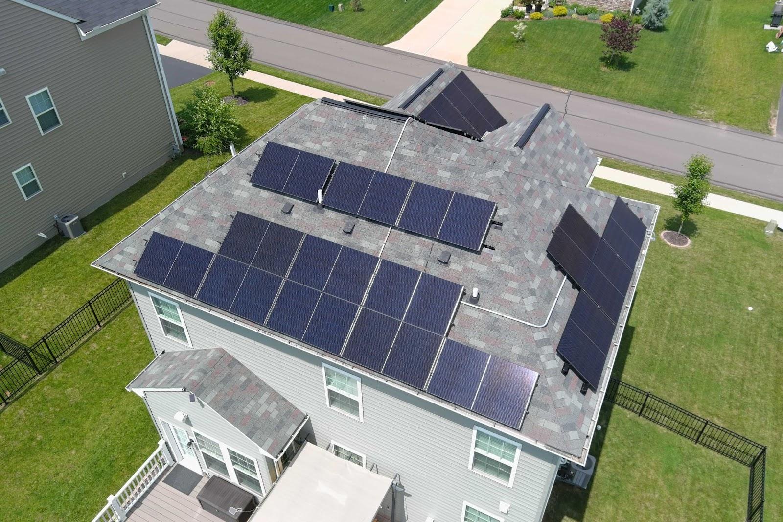 1500 Square Foot House With Solar Panels